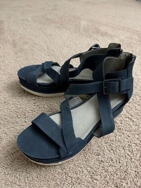 EILEEN FISHER SLATE BLUE SUEDE  BOOST PLATFORM WEDGE SANDAL WOMENS SIZE 11